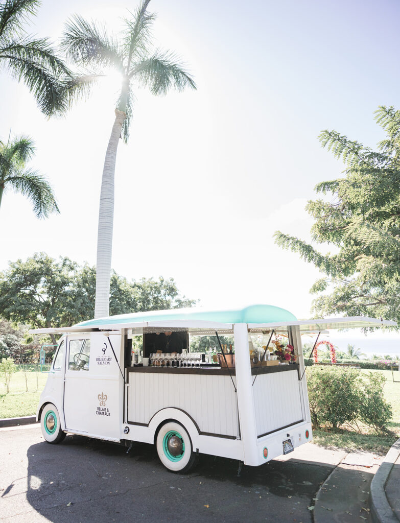 Matias Ezcurra Photography, Vintage mobile bar at Hotel Wailea wedding, serving Billecart-Salmon.