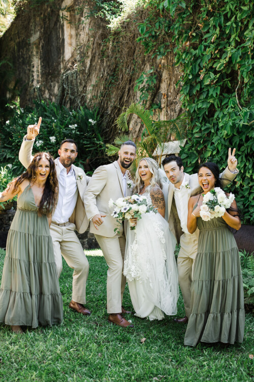 Matias Ezcurra Photography, Happy wedding party at Haiku Mill, bride and groom with bridesmaids and groomsmen.